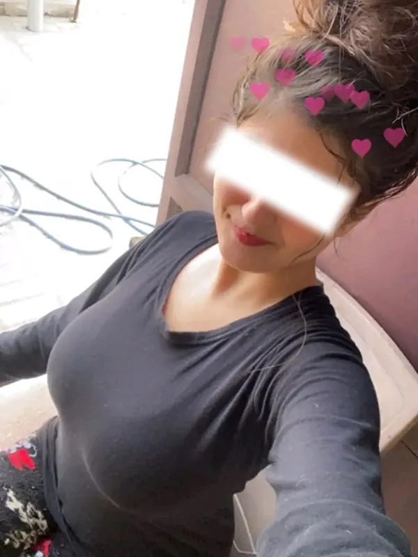 Misha, Dance Instructor at Amritsar Queens